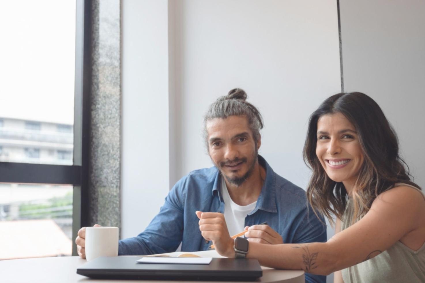 One-on-one financial coaching session with instructor guidance